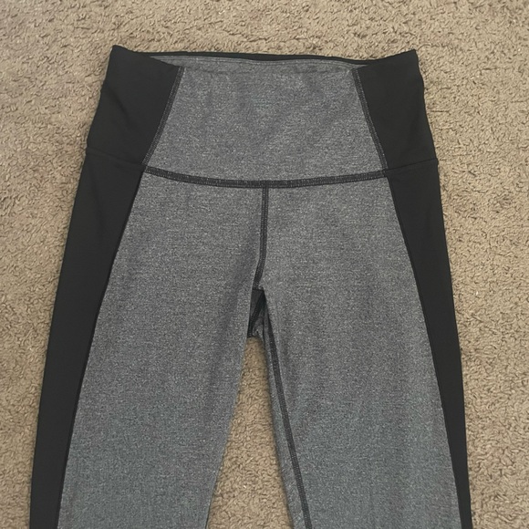 Lucy Black and Gray Two-Tone Active Wear Leggings - Picture 2 of 12
